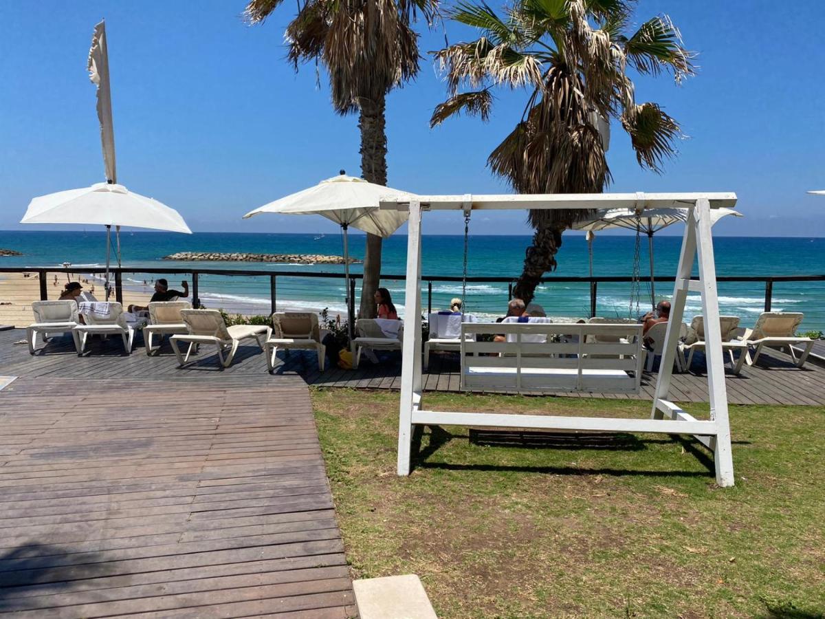 Sunny Sea View Studio Διαμέρισμα Herzelia Εξωτερικό φωτογραφία